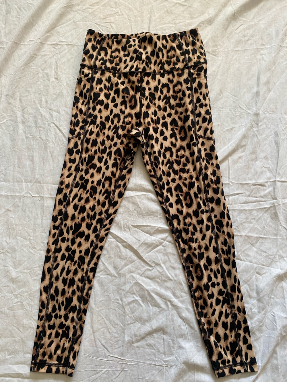 Victoria's Secret Leopard Print Leggings in Black & Tan